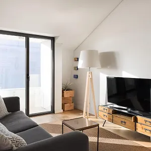  Apartment Joivy Bairro Alto 2-br With Large Terrace Portugal